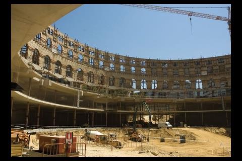 Plunge piles were used for the top-down construction of the basements of Richard Rogers’ Las Arenas in Barcelona